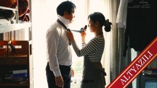 Japon Anne, Embesil Oğluyla İlgileniyor 1